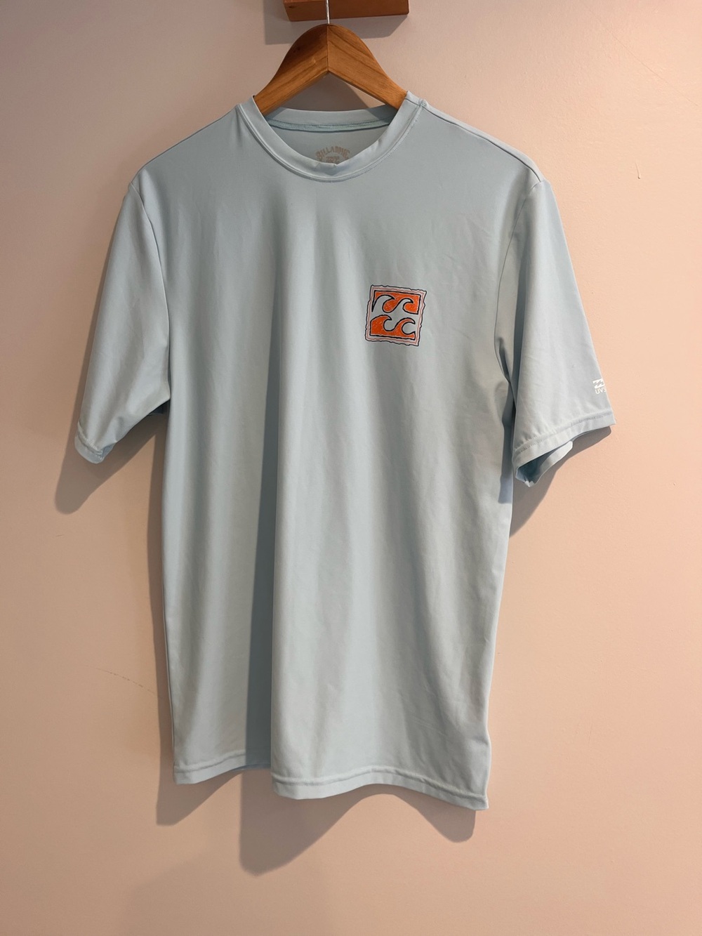 Men's Billabong UV Surf Shirt Medium Aqua Blue Stretchy Quick Dry Short Sleeves